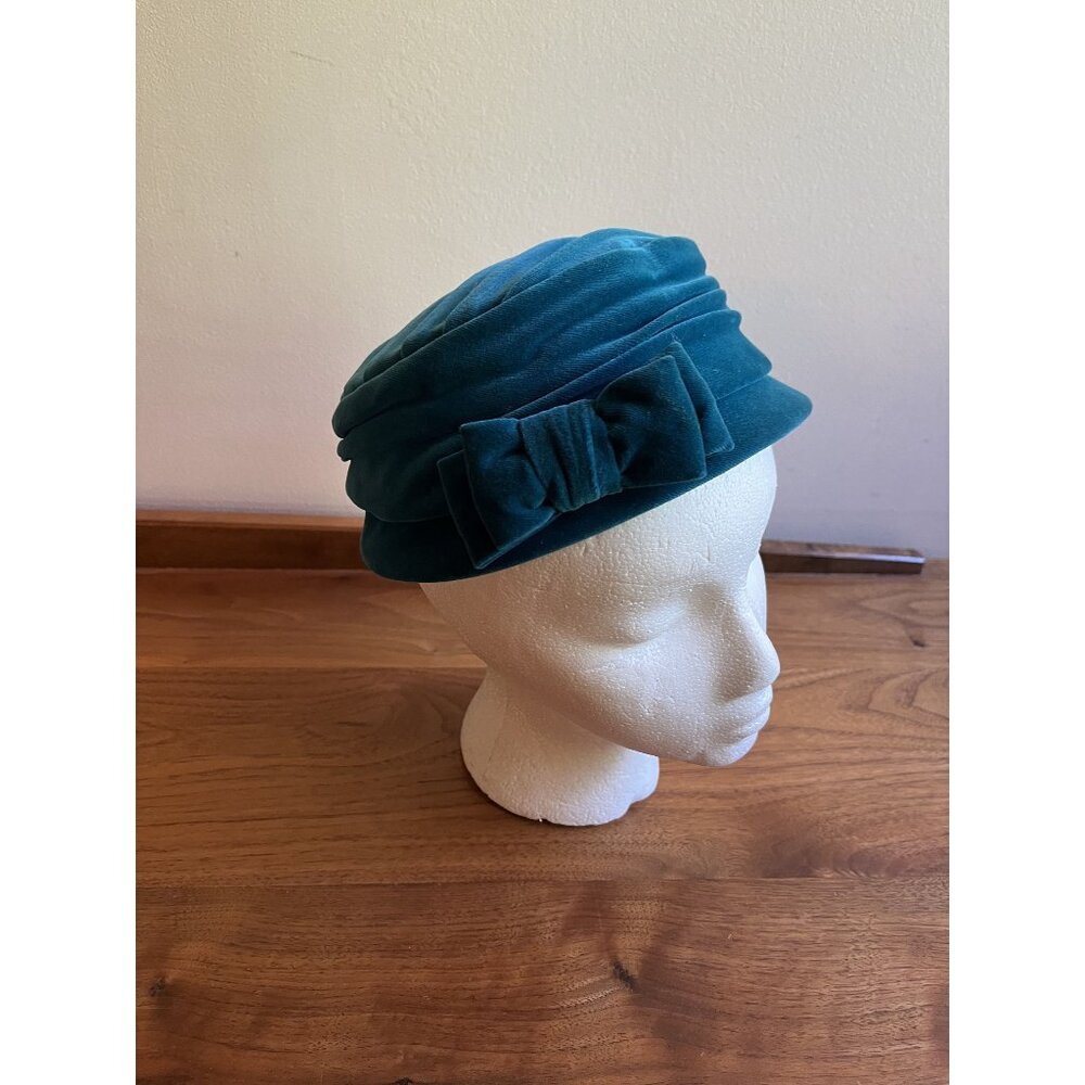 Vintage 1950s Blue Teal Velvet Pillbox Hat With Bow Detail